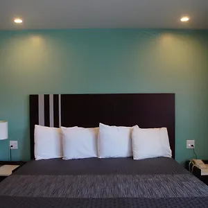https://beach-inn-motel-long-beach.topanaheimhotels.com